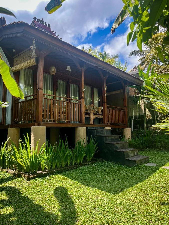 The Banana'S Kumbe Villa Tampaksiring Luaran gambar